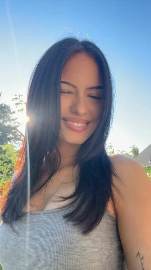 Lily Weber OnlyFans Leaked Free Thumbnail Picture - #DPJBzv05x7