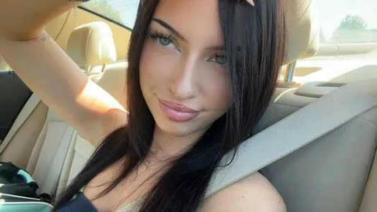 Lily Weber OnlyFans Leaked Free Thumbnail Picture - #Xg1RENKWCi