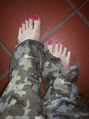 Lily00feet OnlyFans Leaked Free Thumbnail Picture - #ThIhaTH8eH