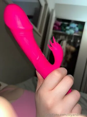 Lilyandmiles OnlyFans Leaked Free Thumbnail Picture - #Vtadb3Fu4W