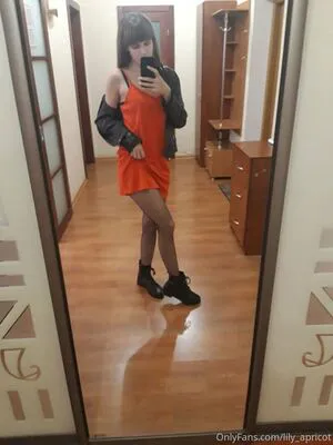 Lilyapricot OnlyFans Leaked Free Thumbnail Picture - #1iyNZ4G9Qb