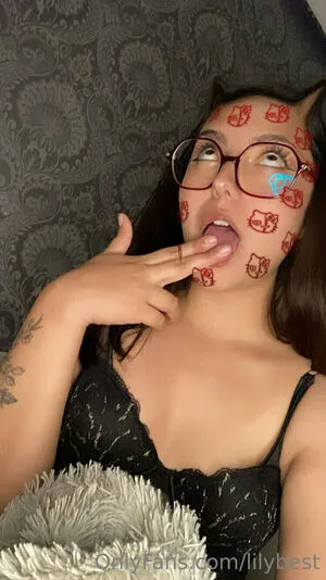 Lilybest OnlyFans Leaked Free Thumbnail Picture - #X3DrhHoFqH