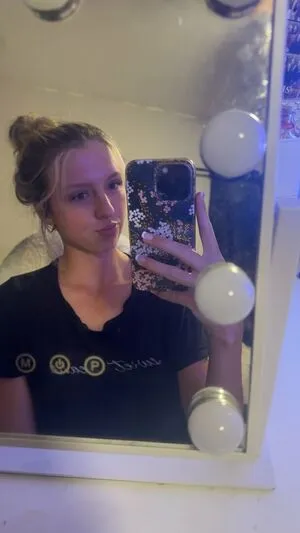 Lilybooboo OnlyFans Leaked Free Thumbnail Picture - #1XlDw6T1aT