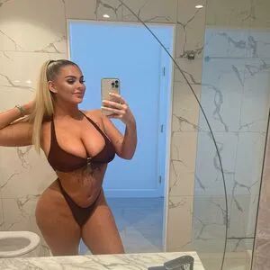 Lilybultx OnlyFans Leaked Free Thumbnail Picture - #RbzvbvU7Qz