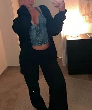 Lilycharlottevoss OnlyFans Leaked Free Thumbnail Picture - #awGNeBG1JQ