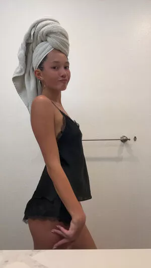Lilychee OnlyFans Leaked Free Thumbnail Picture - #HlC7ionXx4