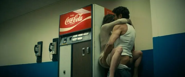 Lilycollin OnlyFans Leaked Free Thumbnail Picture - #sU37Qn5O0U