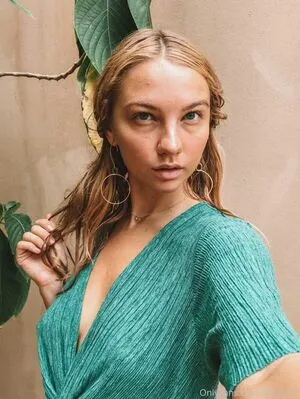 Lilygaia OnlyFans Leaked Free Thumbnail Picture - #8B3CNe5hk4