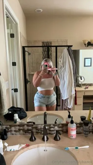 Lilyhazex OnlyFans Leaked Free Thumbnail Picture - #iJAUxcQW8n