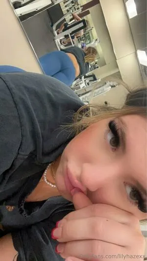 Lilyhazexx OnlyFans Leaked Free Thumbnail Picture - #ZyLEFFlctT