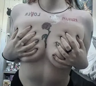 Lilyhorror OnlyFans Leaked Free Thumbnail Picture - #S8TFFUGO1e