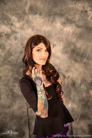 Lilymonsterfree OnlyFans Leaked Free Thumbnail Picture - #1GOd39we1y