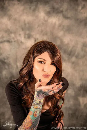 Lilymonsterfree OnlyFans Leaked Free Thumbnail Picture - #4YdRCMtVTn