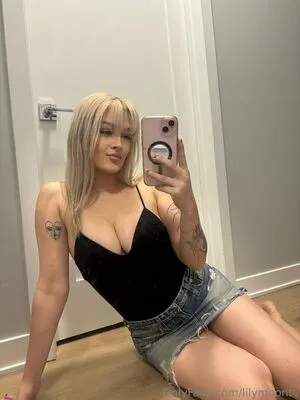 Lilymoontv OnlyFans Leaked Free Thumbnail Picture - #63cZirZicO