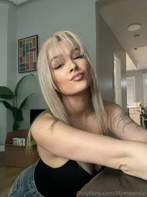 Lilymoonvip OnlyFans Leaked Free Thumbnail Picture - #0DpDAiCxIL