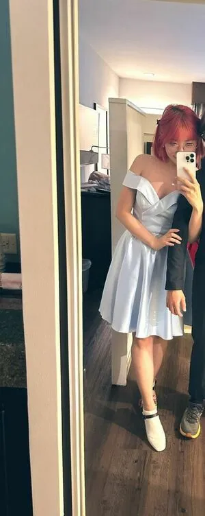 Lilypichu OnlyFans Leaked Free Thumbnail Picture - #1JxhSxuqba