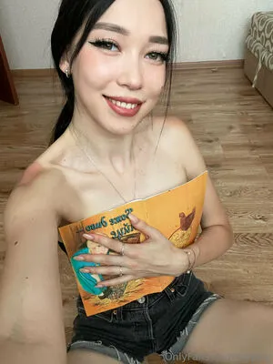 Lilypilly OnlyFans Leaked Free Thumbnail Picture - #9xQz2nE1y1