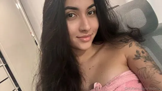 Lilyprive OnlyFans Leaked Free Thumbnail Picture - #8DYoLznuoq