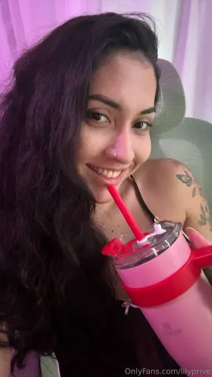 Lilyprive OnlyFans Leaked Free Thumbnail Picture - #UTww7G2xiY