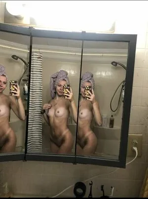Lilyrainxoxo OnlyFans Leaked Free Thumbnail Picture - #RsU4RubauO