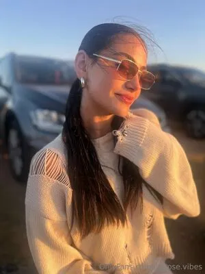 Lilyrose Vibes OnlyFans Leaked Free Thumbnail Picture - #r8hxZjPwXA