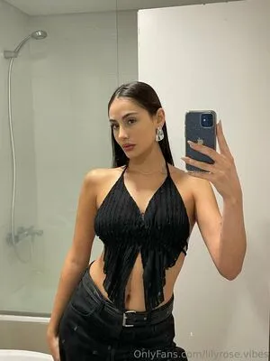 Lilyrose Vibes OnlyFans Leaked Free Thumbnail Picture - #KSi3jjr2Vg