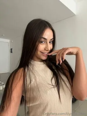Lilyrose Vibes OnlyFans Leaked Free Thumbnail Picture - #ZSSWRvsw2s