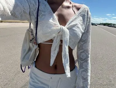 Lilyrose Vibes OnlyFans Leaked Free Thumbnail Picture - #tdgtMQ8oAq