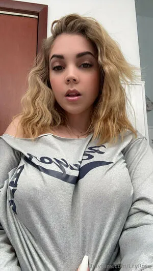 Lilyrxysa OnlyFans Leaked Free Thumbnail Picture - #JiI7WFEziu