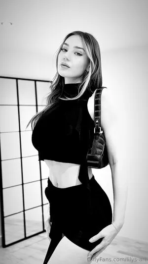 Lilys Art OnlyFans Leaked Free Thumbnail Picture - #axSvEfjWUu