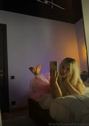 Lilyskyblue OnlyFans Leaked Free Thumbnail Picture - #G6gOFet7B3