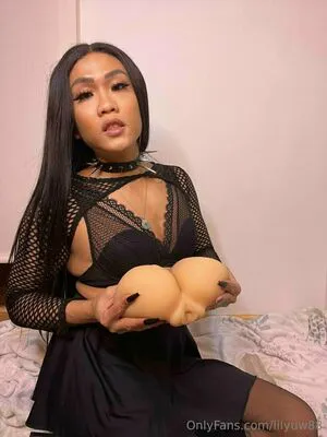 Lilyuw88 OnlyFans Leaked Free Thumbnail Picture - #4Eo1jcA8So