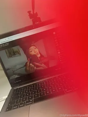 Lilyuw88 OnlyFans Leaked Free Thumbnail Picture - #FAVeHeJbcL