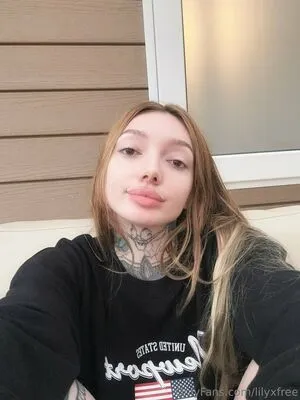 Lilyxfree OnlyFans Leaked Free Thumbnail Picture - #OzUc5eCM80