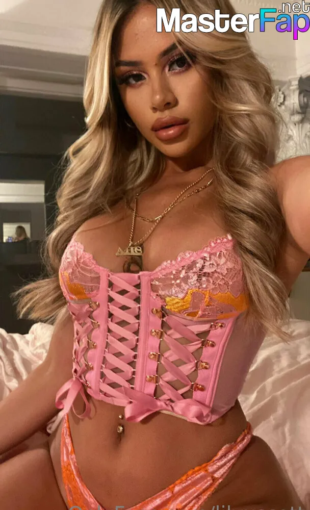 lilyxscott