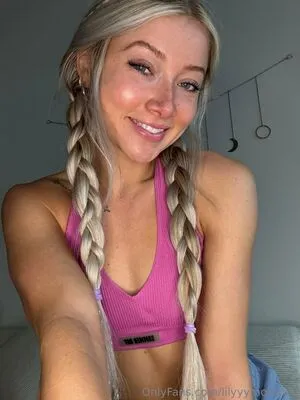 Lilyyymonroee OnlyFans Leaked Free Thumbnail Picture - #u9iMZHWOnJ