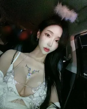 Lin002200 OnlyFans Leaked Free Thumbnail Picture - #2DhSkLlKgk