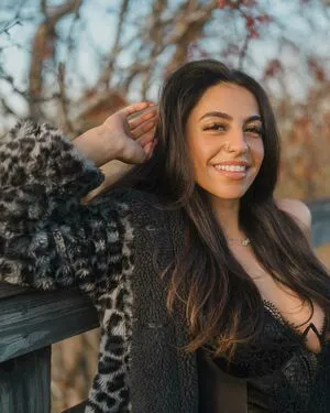 Lina Alqaq OnlyFans Leaked Free Thumbnail Picture - #rufwxzV2aK
