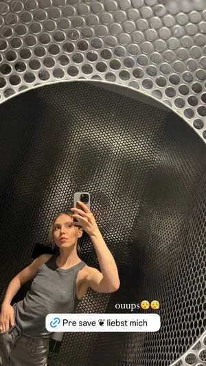 Lina Larissa Strahl OnlyFans Leaked Free Thumbnail Picture - #MRJS57sqxH