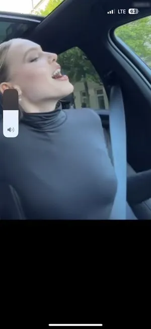 Lina Larissa Strahl OnlyFans Leaked Free Thumbnail Picture - #paLttXWGCp
