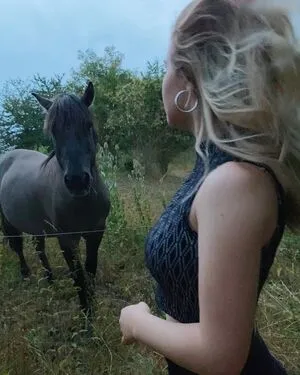 Lina Rode Lidiro OnlyFans Leaked Free Thumbnail Picture - #vKHJyi0uWv