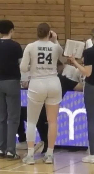Lina Sontag OnlyFans Leaked Free Thumbnail Picture - #i396ZHrk5J