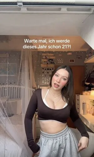 Lina Valeska OnlyFans Leaked Free Thumbnail Picture - #VAywMRJwN6