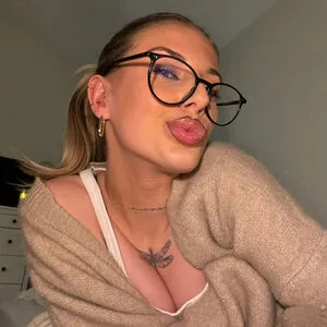 Lina Vey OnlyFans Leaked Free Thumbnail Picture - #YNTSYsxSTd