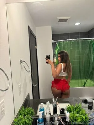 Linaababyy OnlyFans Leaked Free Thumbnail Picture - #HFZLb8Sysz