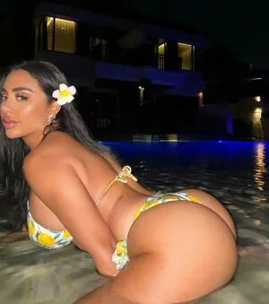 Linalondonpriv OnlyFans Leaked Free Thumbnail Picture - #LLtGRgAMjC