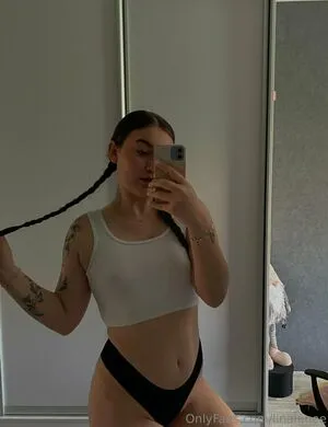 Linalunee OnlyFans Leaked Free Thumbnail Picture - #KMl9A11akE