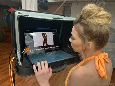 Linamorrissey OnlyFans Leaked Free Thumbnail Picture - #XzpTLNtZL1