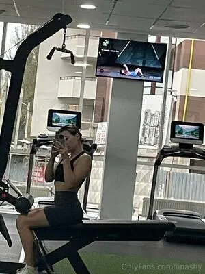 Linashy OnlyFans Leaked Free Thumbnail Picture - #2A00YQZHUe