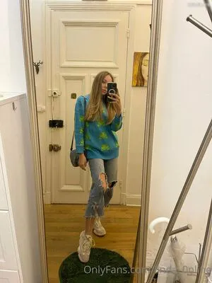 Linda 0nline OnlyFans Leaked Free Thumbnail Picture - #li6MVJf0B0